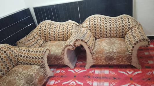 2 sofa sets