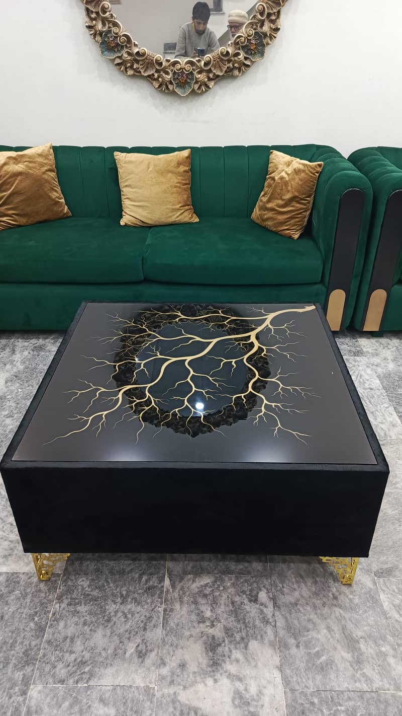 Glass-Top Central Table 1
