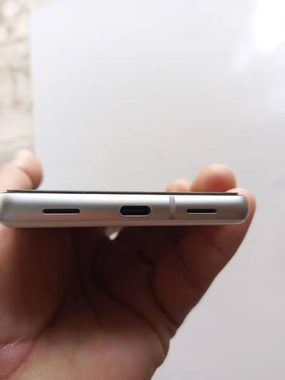 10/10 condition all ok koe b fault nhn he seriousl buyers rabta karen