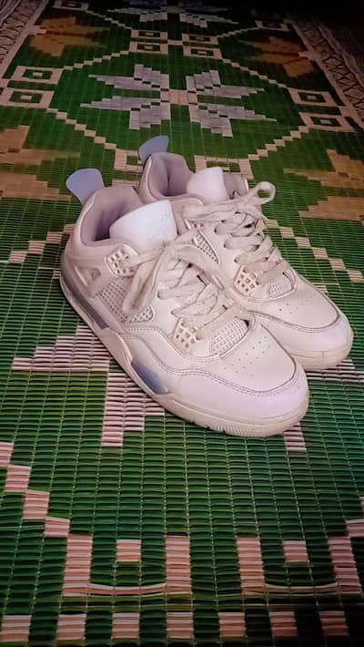 White stylist sports  sneakers