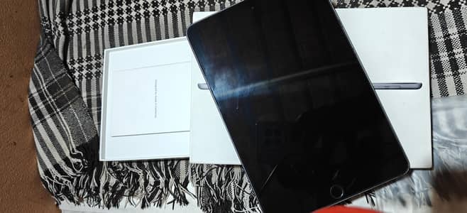 IPAD MINI 5 64 GB