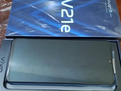 Vivo v21e with all accessories box , adapter , pin and 10/10 condition