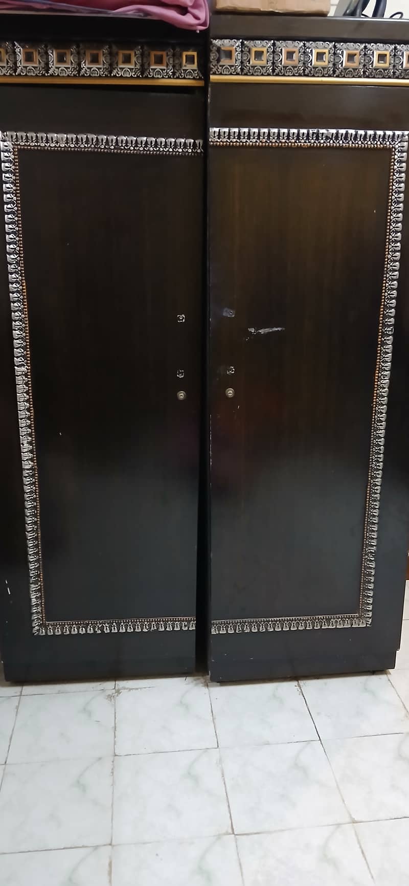 Solid wood bed set + wardrob 1