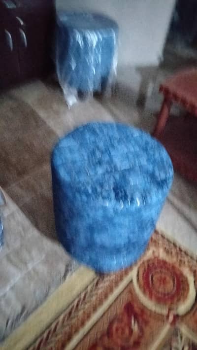 I'm selling my new stool i