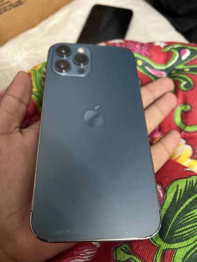 Iphon 12 pro max 256 gp btery chnj bki all ok