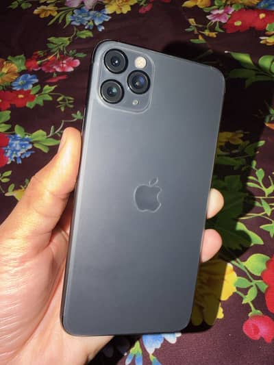 I phone 11 pro max dual pta 256gb