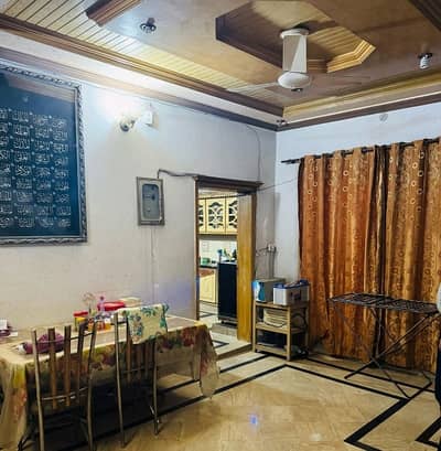 Spacious Prime Location House Is Available In Sabzazar Scheme - Block K For Sale