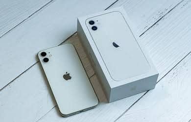 I phone 11 approved 128gb 10/10