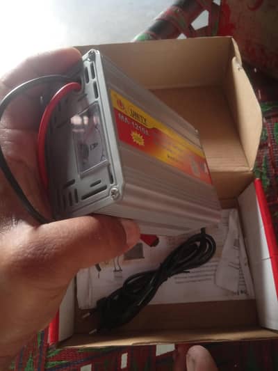 10 Ampir battery charger