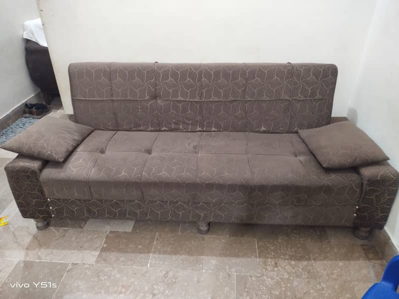 Sofa Combed 3 seater. 1