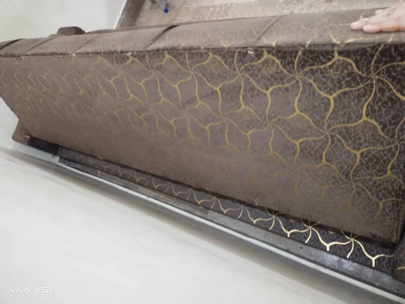 Sofa Combed 3 seater. 2