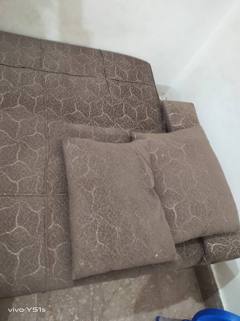 Sofa Combed 3 seater. 3