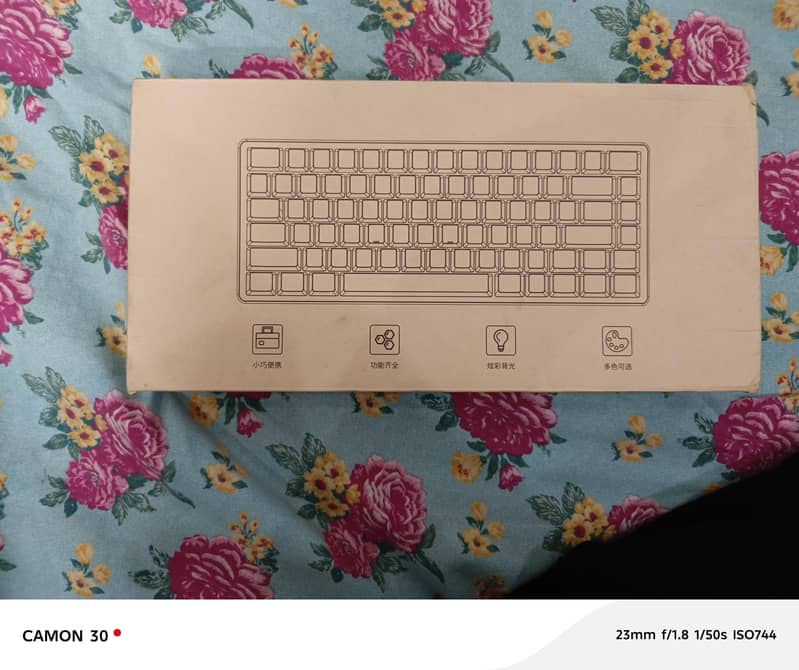 wireless mechanical keyboard 1