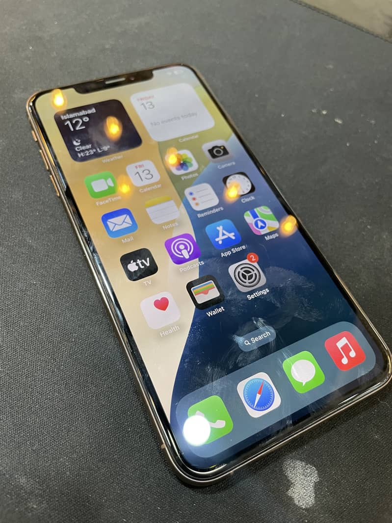 Iphone xs max 4