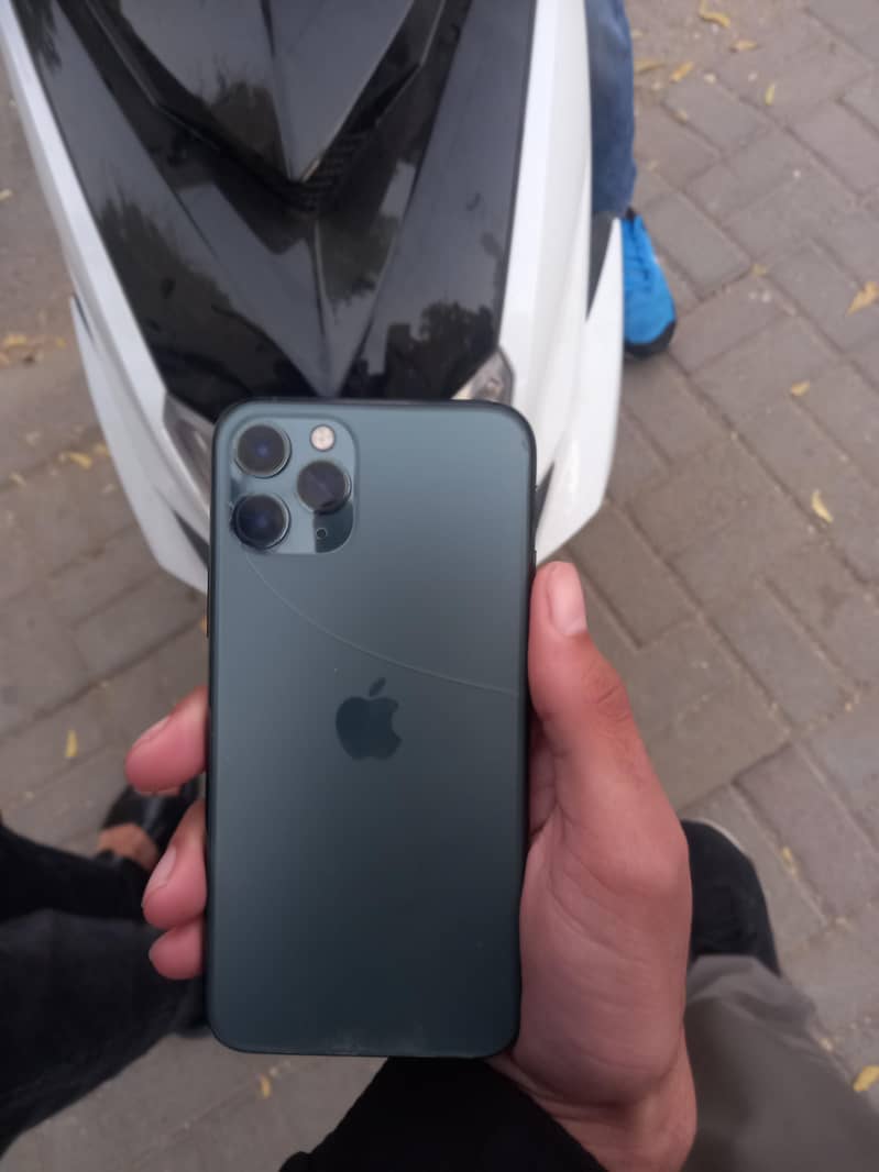 iPhone 11 pro 0