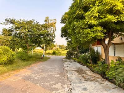 600 Sq Yards Corner House (60 X 90) For Sale ECHS, D18, Islamabad.