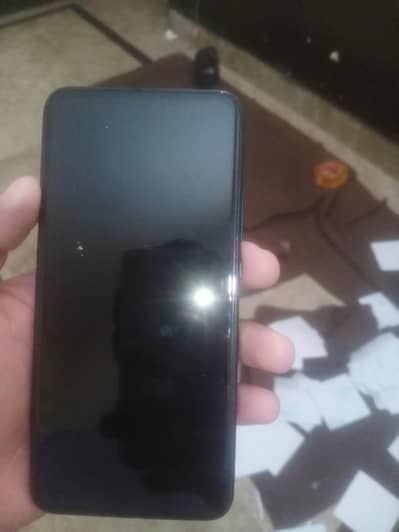 popup camera hai front kharab hai back camera ok bai  camera uper