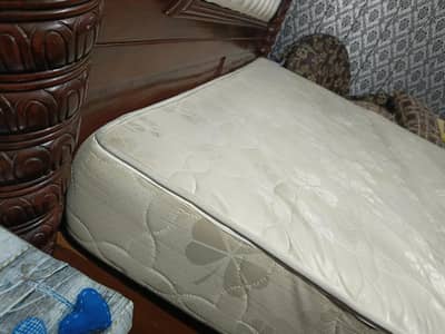 uk foam   titan quilted