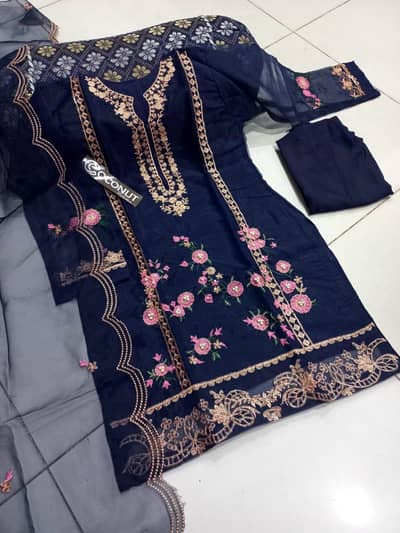 Daman Flower Embroidery With Embroidered Cut work Dupatta 3PCs