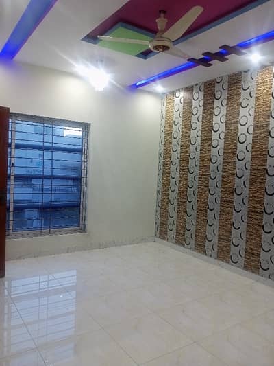 Brand New 5 Marla Double Storey House In Bahria Town Phase 8 For Rent At Good Location