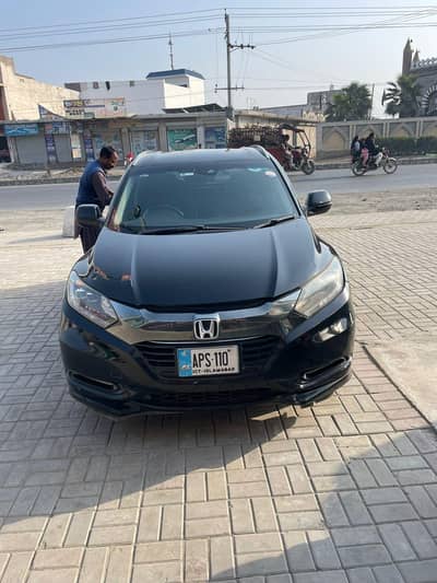 honda vezel self import 2016 model 2022 import good condition