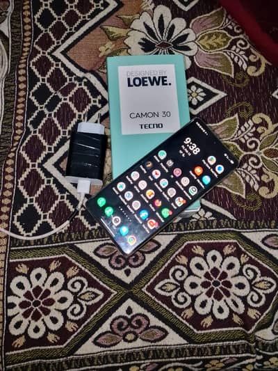 Tecno Camon 30 Loewe Edition 256 GB 8 GB