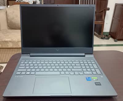 Hp Victus i7 , 13 GEN , Nvidia 4070 RTX 8Gb , 32 GB RAM , 2TB SSD