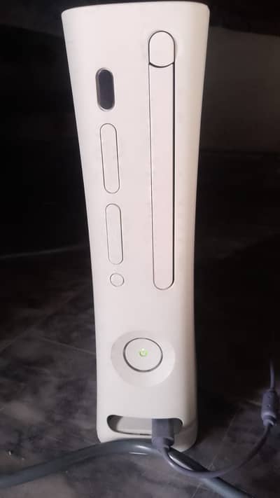 Xbox 360 1 wire controller  100+ games gta v . rdr . call of duty . blur