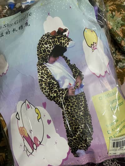 Giraffe costume