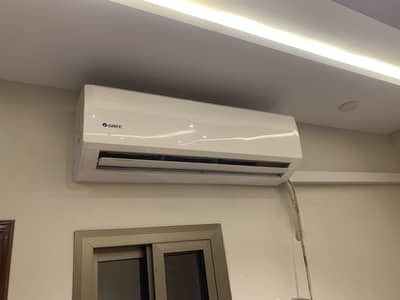 Gree 1.5 Ton - non inverter split ac  -