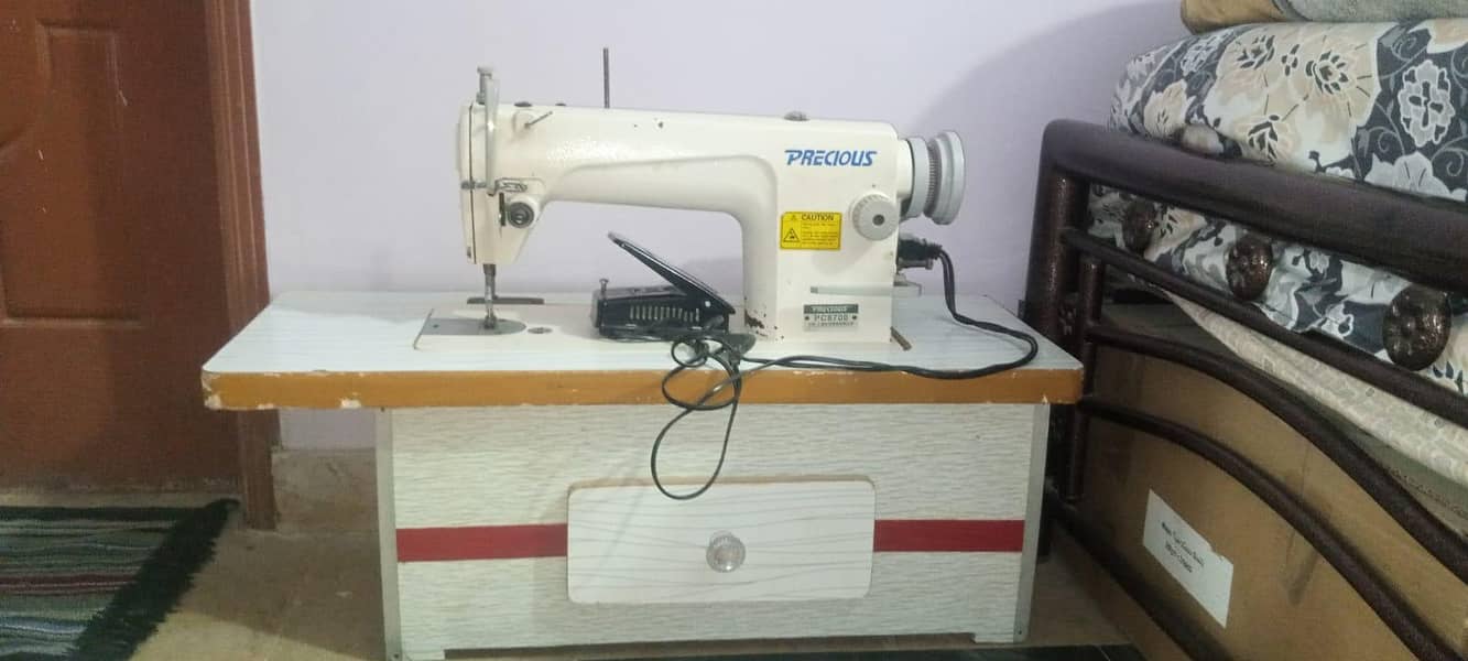 sewing machine 5