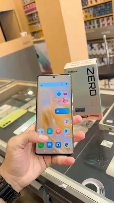 infinix zero 30 16 GB ram 256 GB memory call and WhatsApp 03193220576