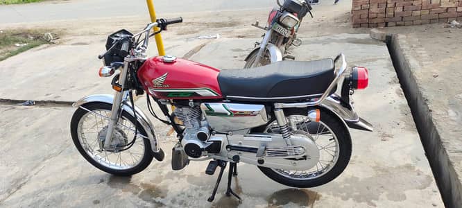 CG 125 SPECIAL EDITION