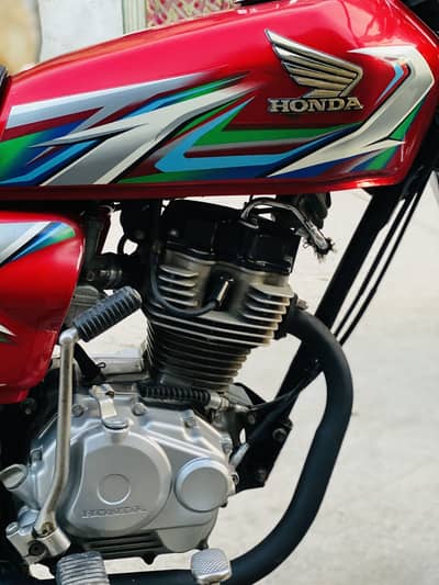 Honda CG125 2022/23