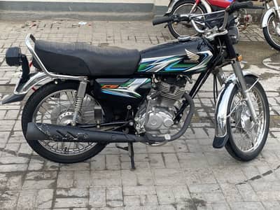 Honda 125.2022/2023. Only 10k driven