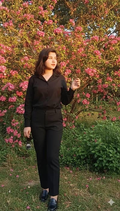 girls k lie job hai just