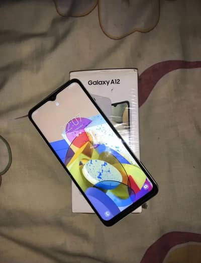 Samsung A12 64/4GB Ram with box
