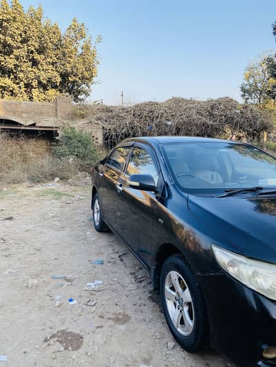 Toyota Corolla Xli 2010 model black