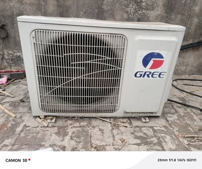 gree ac black in genuine conditions