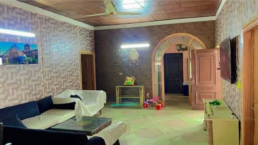 Amin Town link canal road 20 Marla duble story building for any business purposs for rent