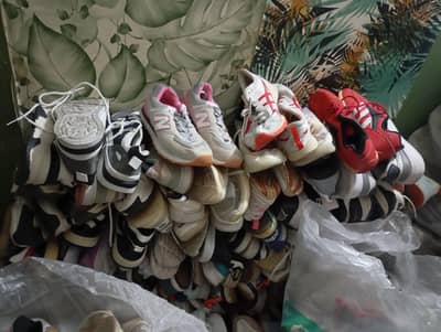 branded shoes available for girls boys kids