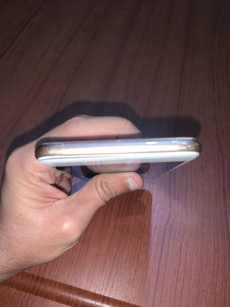IPhone 8plus 64gb 6