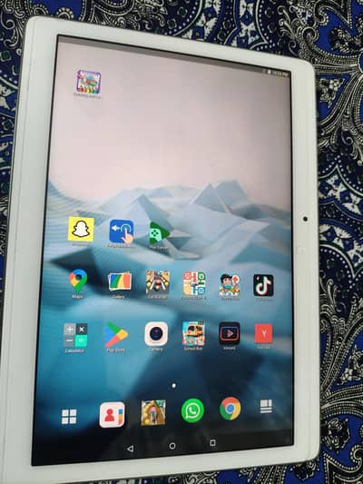 Huawei Dtab d-01H, 2GB Ram, 16 GB Room, 10" Screen, Data Sim Supported