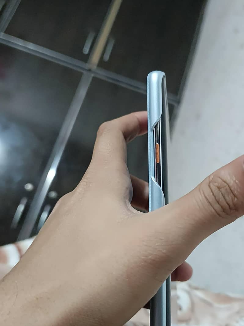Techno Camon 40 pro 3