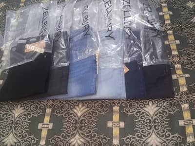 .  (Brand). - ( zellberry )