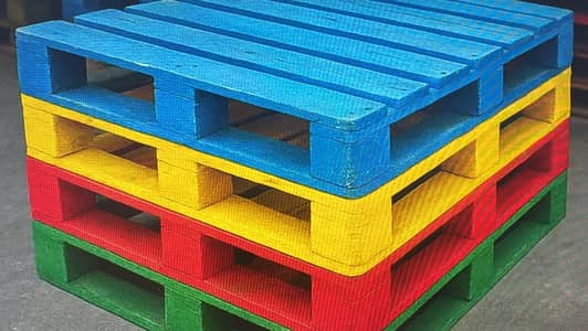 Plastic pallets | New & used pallets I Industrial Storage pallet Stock