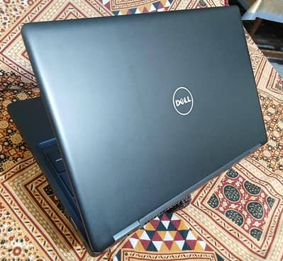 i7, 7th gen,  8/256 ssd m2,  15.6 display,  10/10