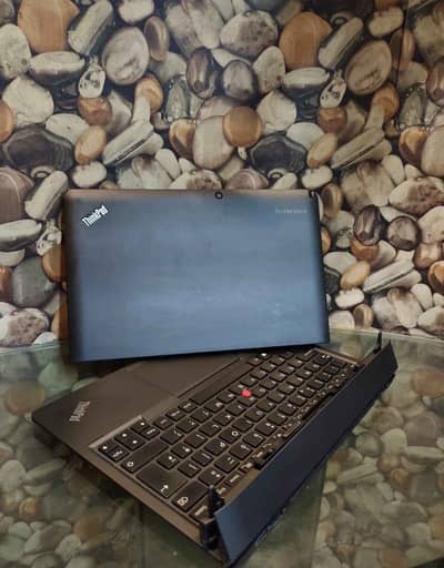 Lenovo 2in1 laptop