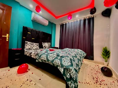 Per Day Rooms Available for Short Stays in Bahria Town