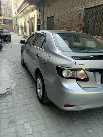 Toyota Corolla GLI 13/15 urgent sale